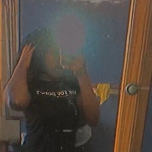 Meet your Posher, Monique